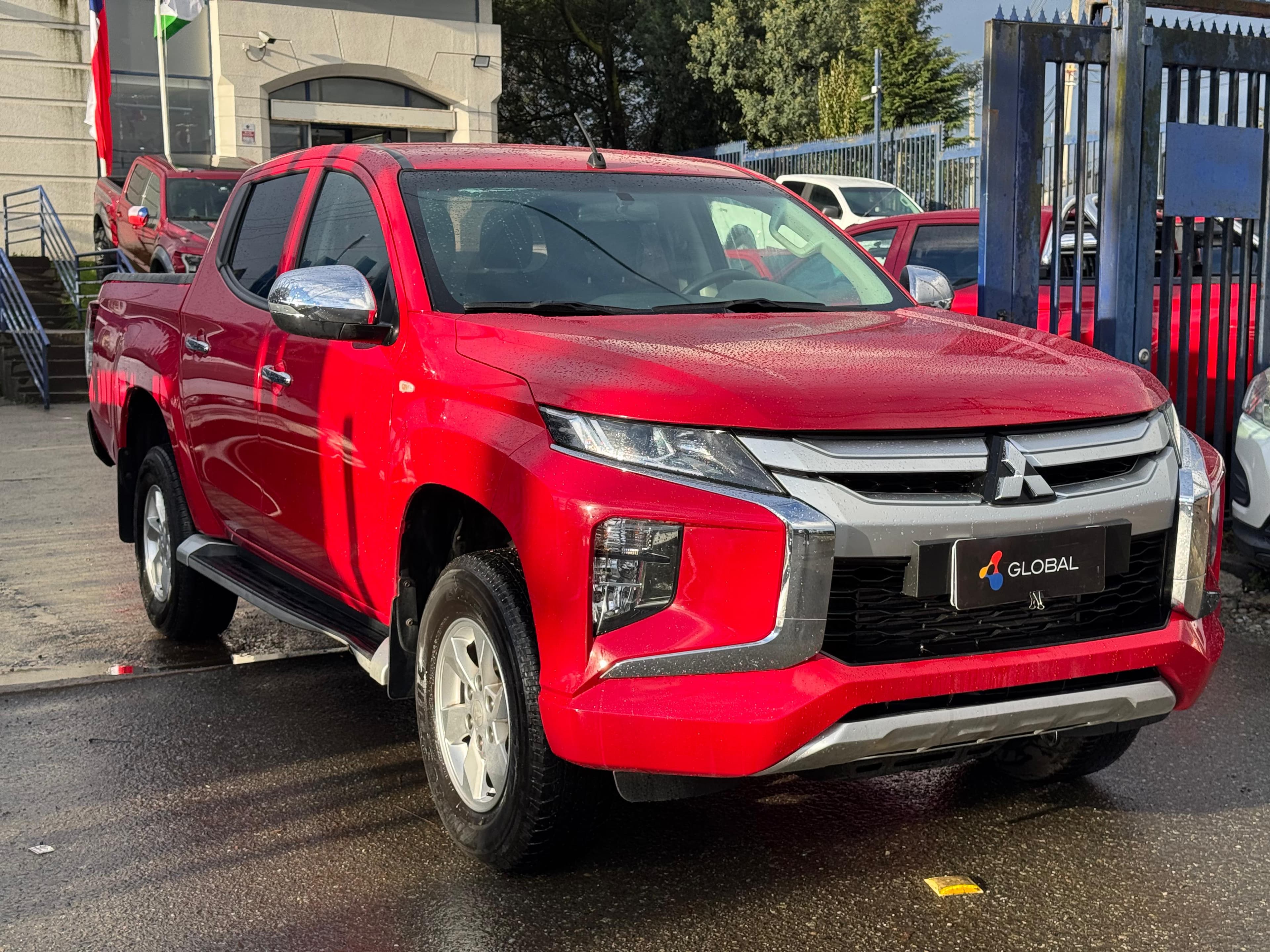 Mitsubishi L200 KATANA 4X2 - Foto 1